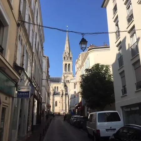 Appartement Centre-ville Accès Direct Paris