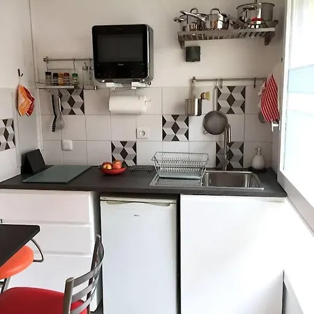 Appartement Centre-ville Accès Direct Paris Saint-Cloud